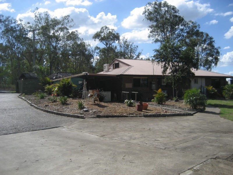 62 South Deebing Creek Road, Deebing Heights QLD 4306