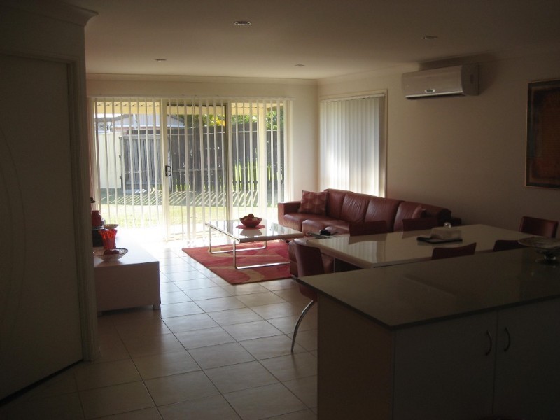 10 Josh Court, Flinders View QLD 4305
