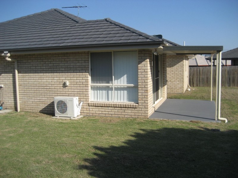 10 Josh Court, Flinders View QLD 4305