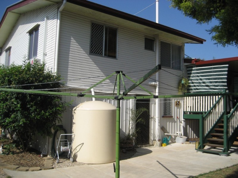 4 Mangonia Street, Raceview QLD 4305