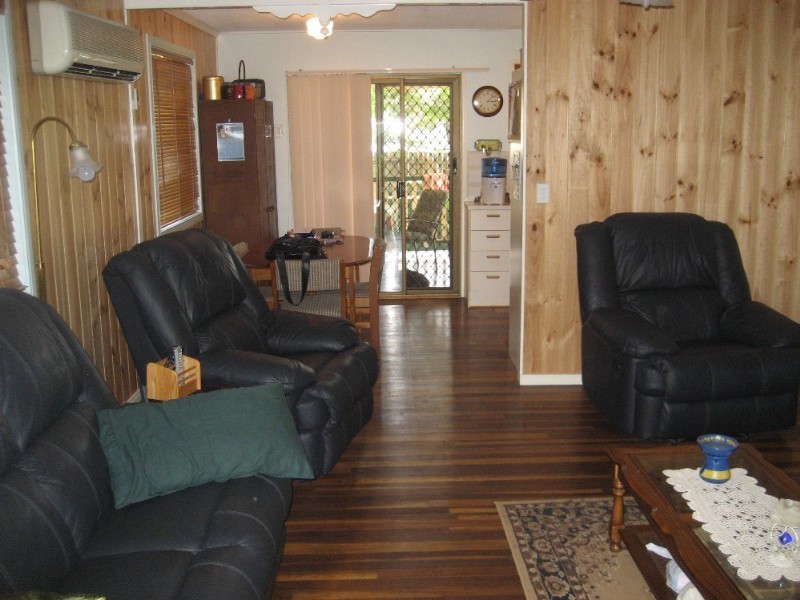 4 Mangonia Street, Raceview QLD 4305