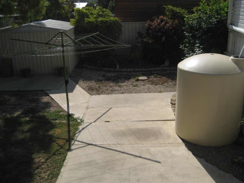 4 Mangonia Street, Raceview QLD 4305