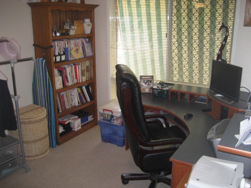 56 Equestrian Drive, Yamanto QLD 4305