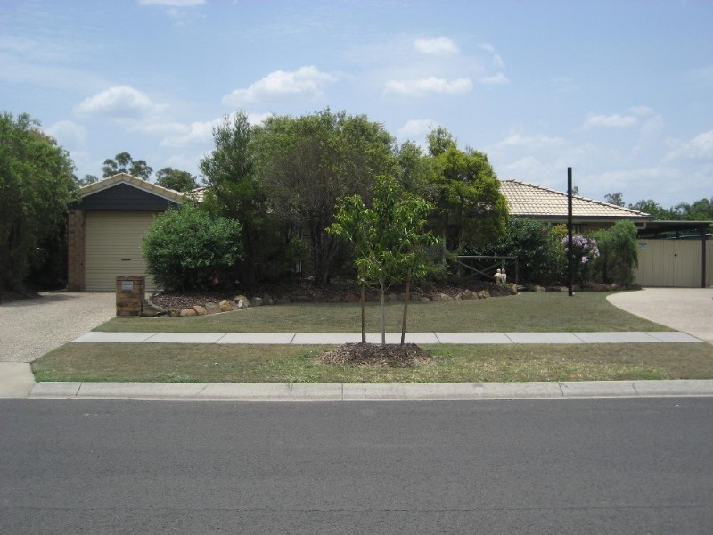 56 Equestrian Drive, Yamanto QLD 4305