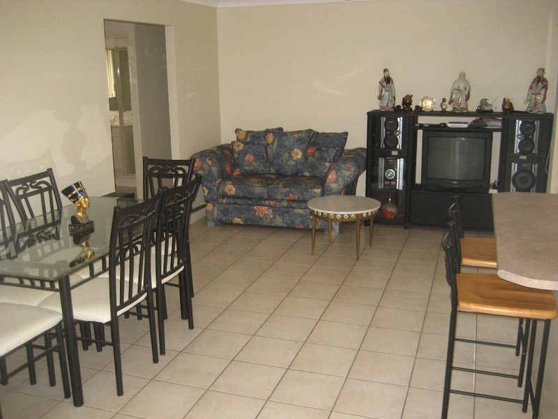 20 Resolution Parade, Flinders View QLD 4305