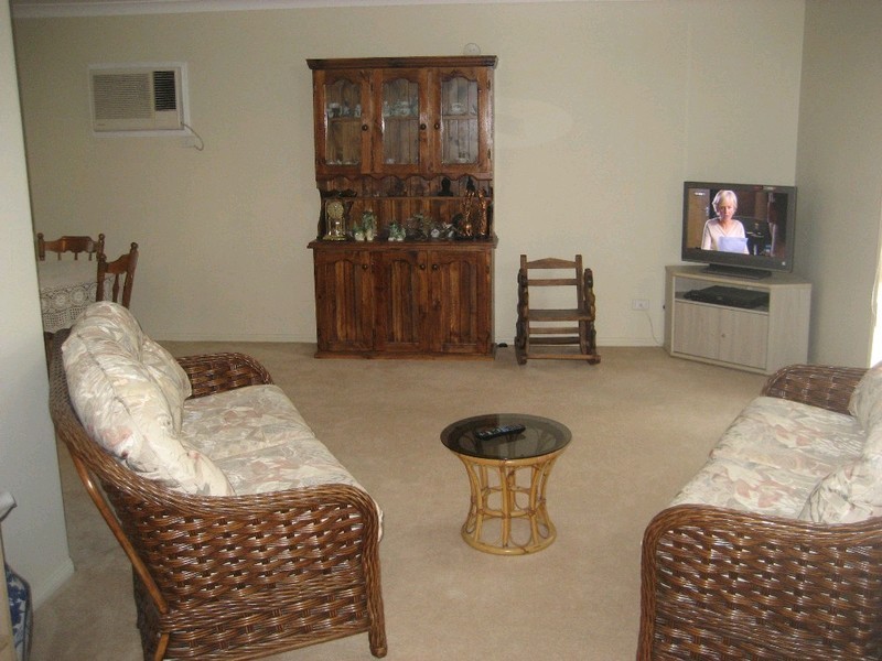 20 Resolution Parade, Flinders View QLD 4305