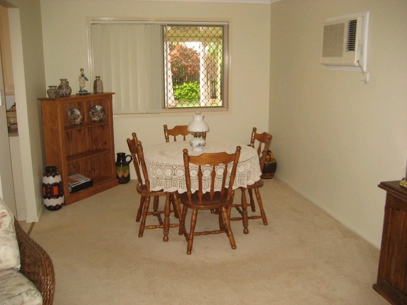 20 Resolution Parade, Flinders View QLD 4305