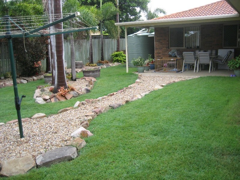 20 Resolution Parade, Flinders View QLD 4305