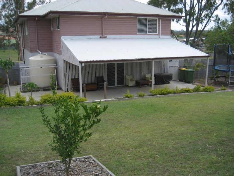 2 Reif Street, Flinders View QLD 4305