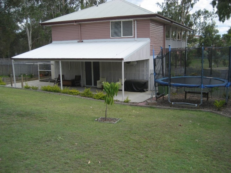 2 Reif Street, Flinders View QLD 4305