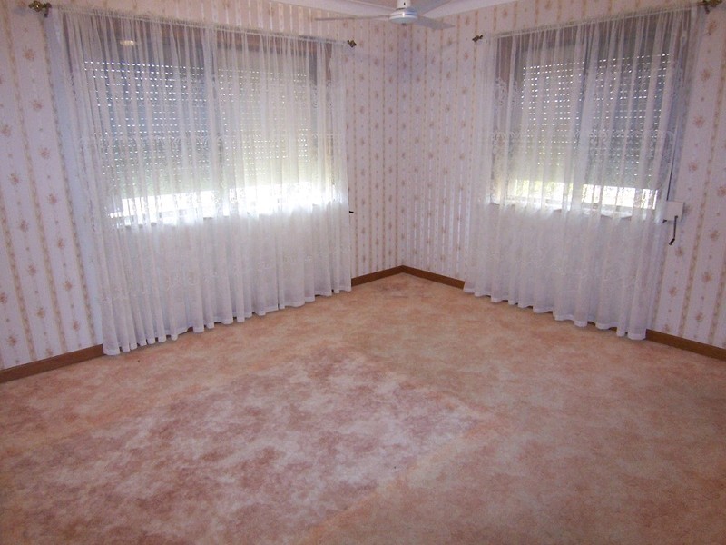 6 Cooinda Street, Eastern Heights QLD 4305