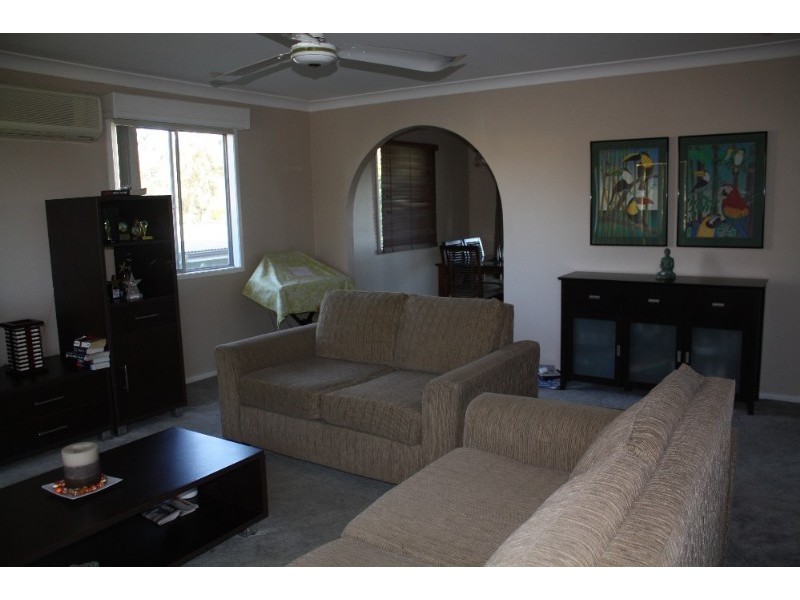 89 Lance Drive, Flinders View QLD 4305