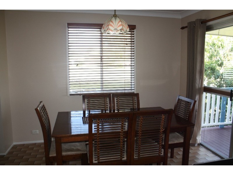 89 Lance Drive, Flinders View QLD 4305