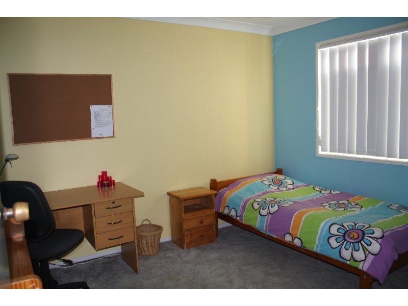 89 Lance Drive, Flinders View QLD 4305