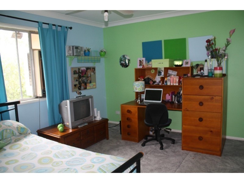 89 Lance Drive, Flinders View QLD 4305