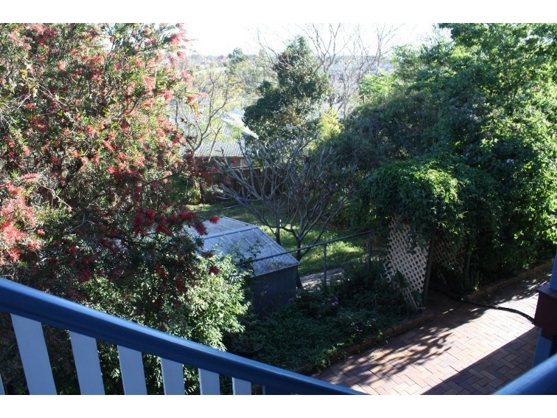 89 Lance Drive, Flinders View QLD 4305