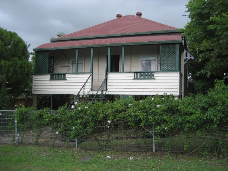 5 Park Street, Ipswich QLD 4305