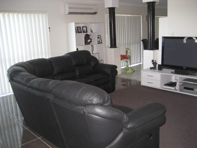 5 Inverness Street, Flinders View QLD 4305