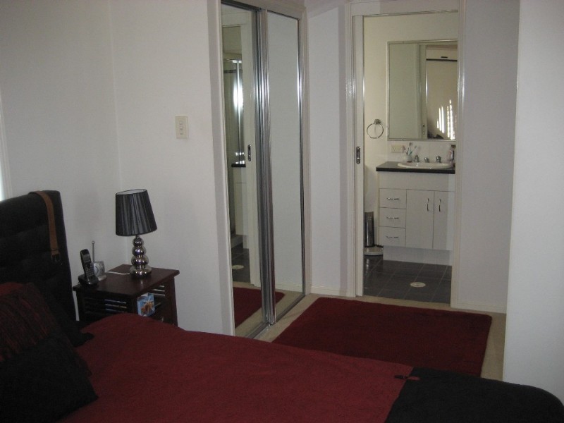 5 Inverness Street, Flinders View QLD 4305