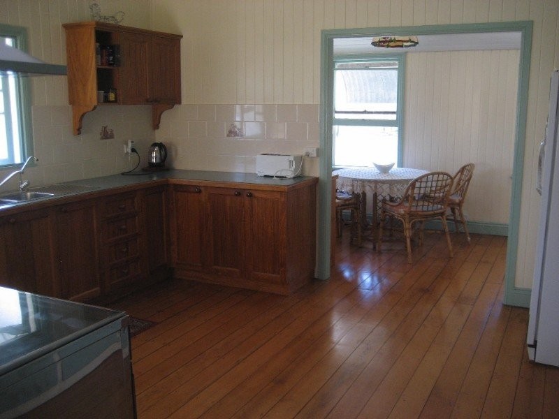 807 Middle Road, Purga QLD 4306