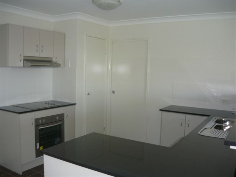 18 Acacia Close, Raceview QLD 4305