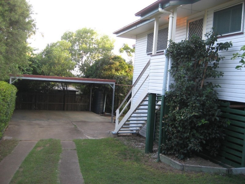 72 Aspinall Street, Leichhardt QLD 4305