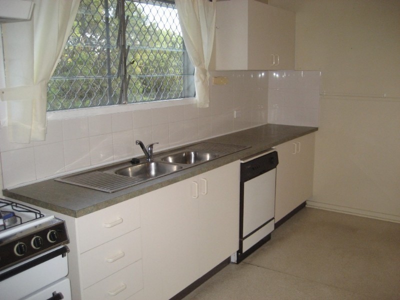 72 Aspinall Street, Leichhardt QLD 4305