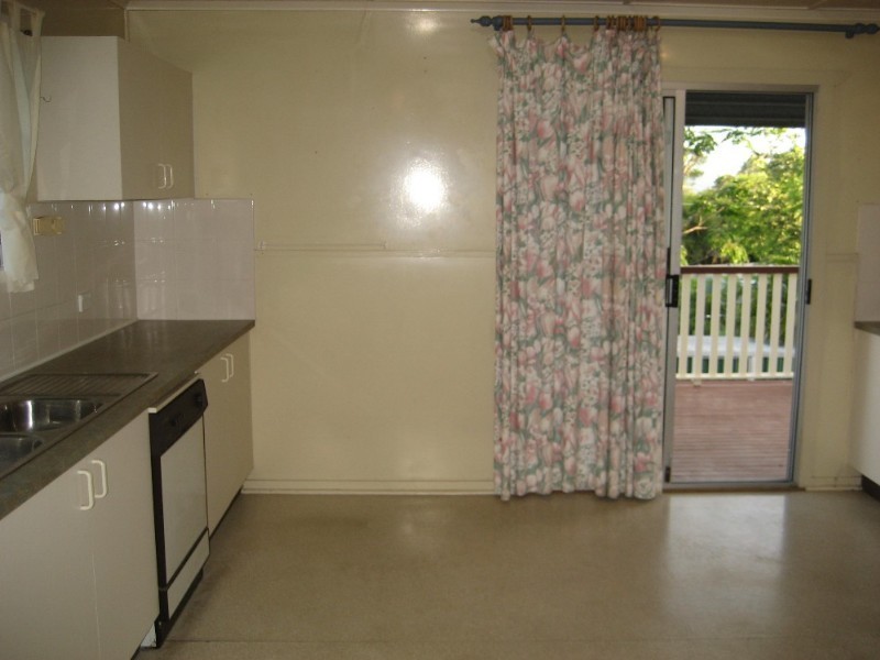 72 Aspinall Street, Leichhardt QLD 4305