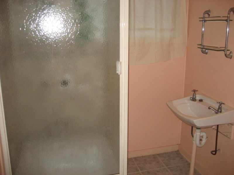 72 Aspinall Street, Leichhardt QLD 4305