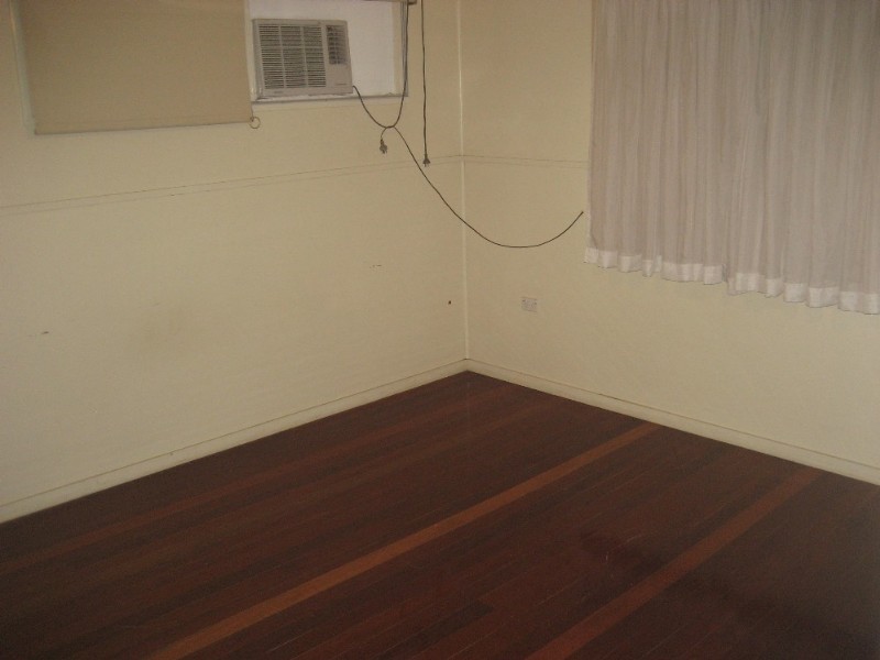 72 Aspinall Street, Leichhardt QLD 4305