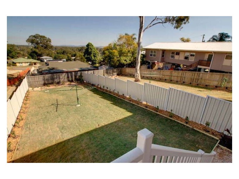 1/5 Lagoona Court, Churchill QLD 4305