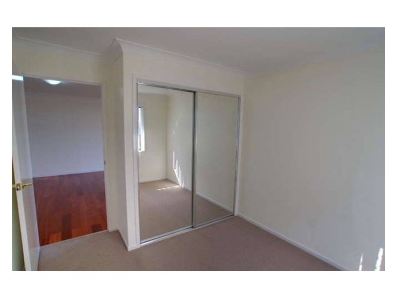 1/5 Lagoona Court, Churchill QLD 4305