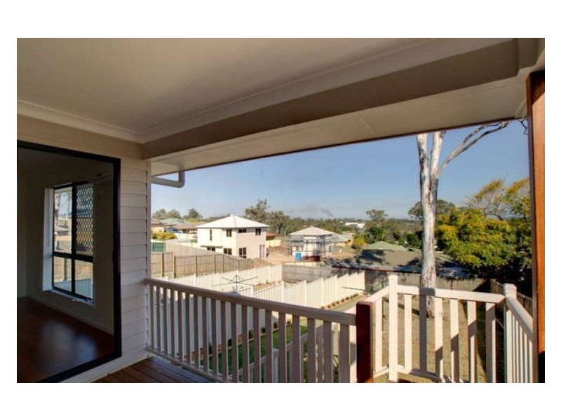 1/5 Lagoona Court, Churchill QLD 4305