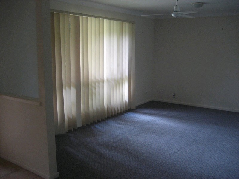 27 Edith Drive, North Ipswich QLD 4305