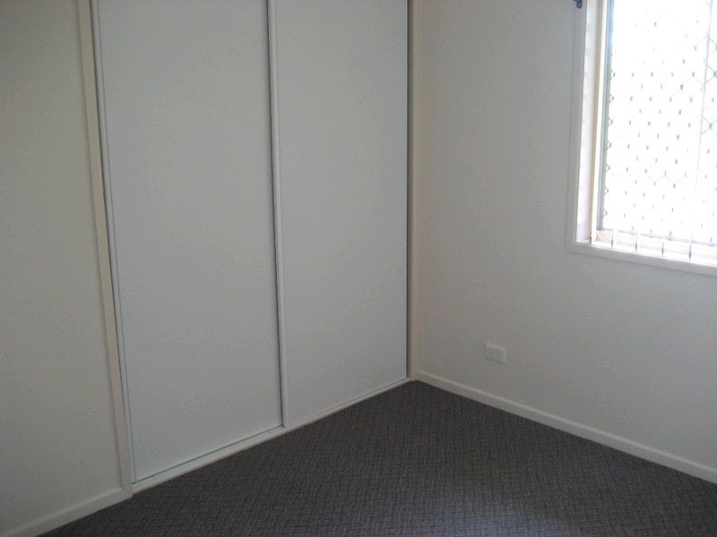 27 Edith Drive, North Ipswich QLD 4305