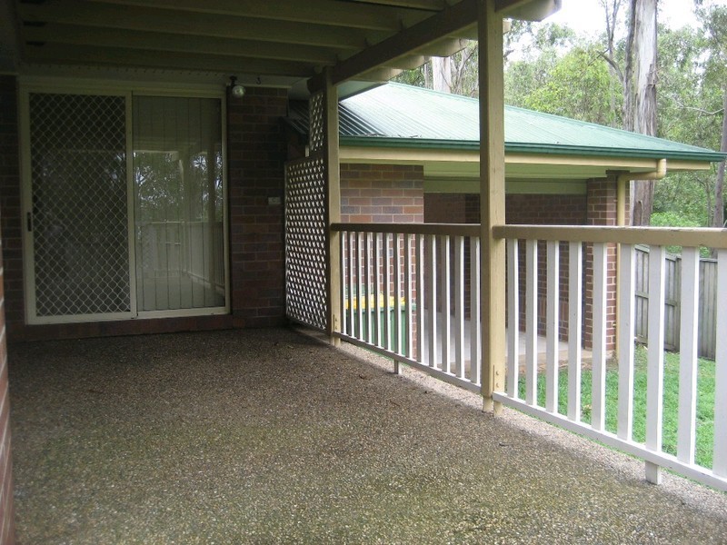 27 Edith Drive, North Ipswich QLD 4305