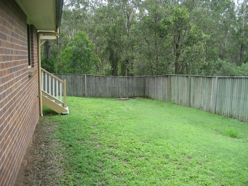 27 Edith Drive, North Ipswich QLD 4305