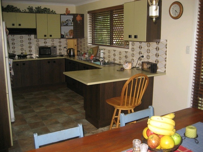 88 Lance Drive, Flinders View QLD 4305