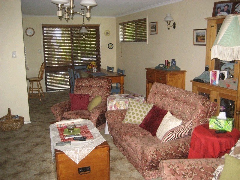 88 Lance Drive, Flinders View QLD 4305