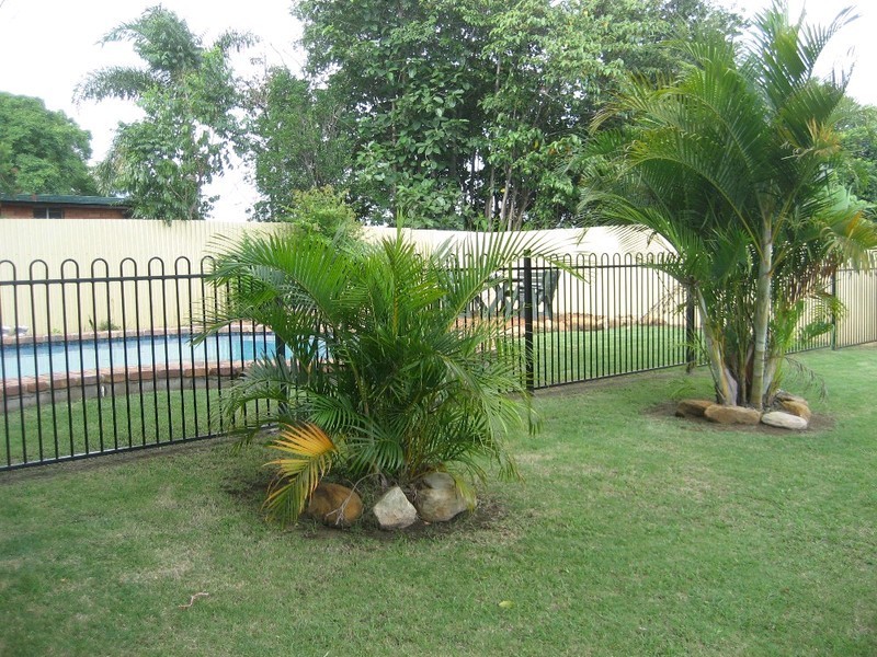15 Blanck Street, Raceview QLD 4305