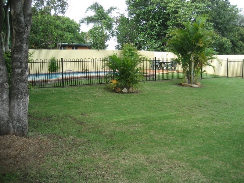 15 Blanck Street, Raceview QLD 4305