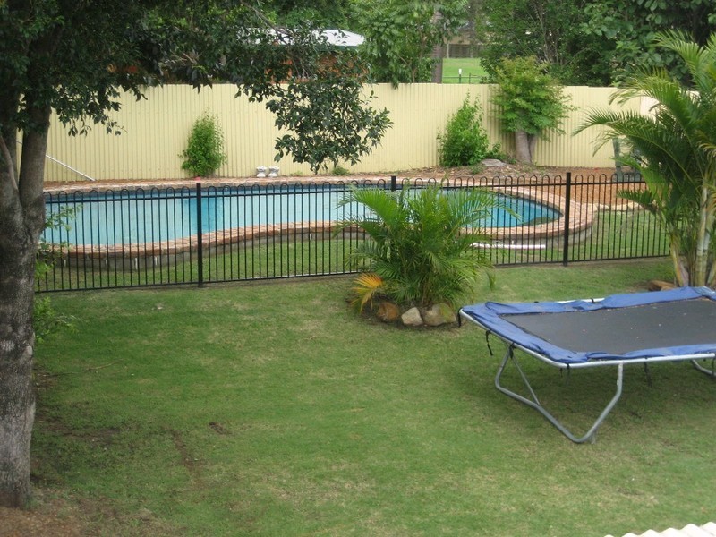 15 Blanck Street, Raceview QLD 4305