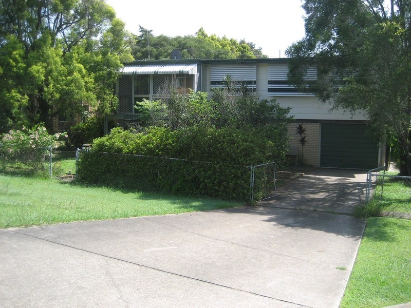 12 Mary Street, Flinders View QLD 4305