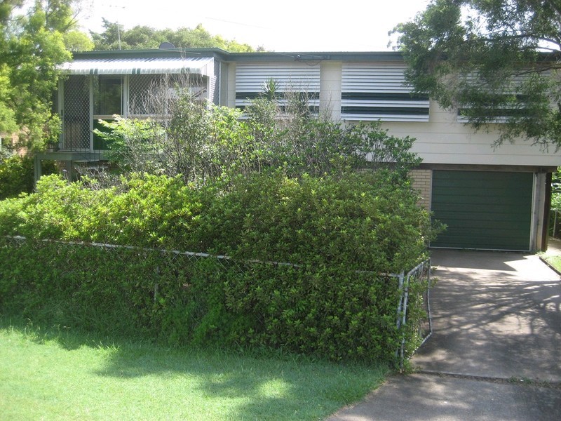 12 Mary Street, Flinders View QLD 4305