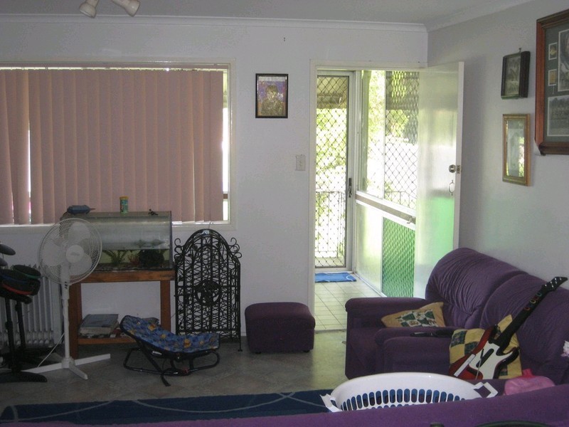 12 Mary Street, Flinders View QLD 4305