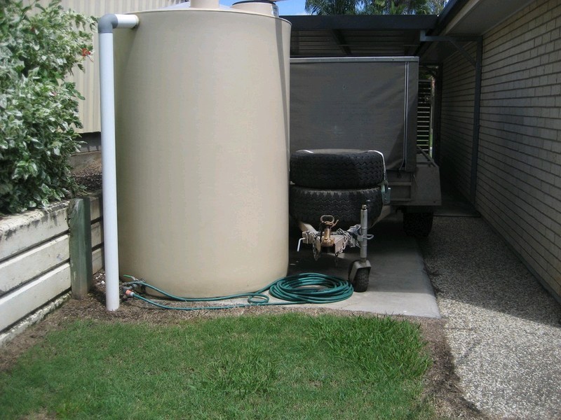 2 Oregon Close, Yamanto QLD 4305