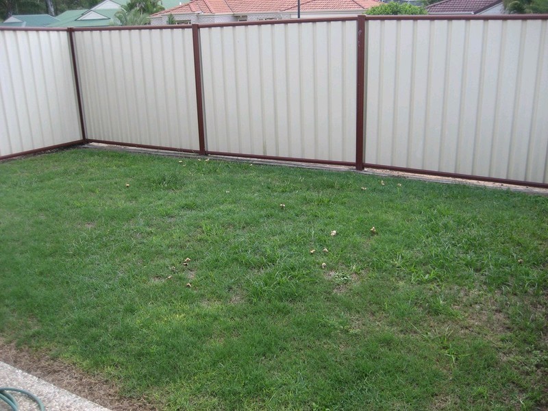 2 Oregon Close, Yamanto QLD 4305