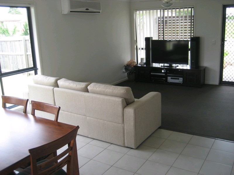 30 Banksia Drive, Raceview QLD 4305