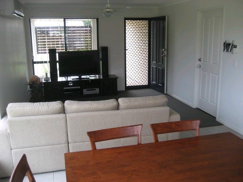 30 Banksia Drive, Raceview QLD 4305