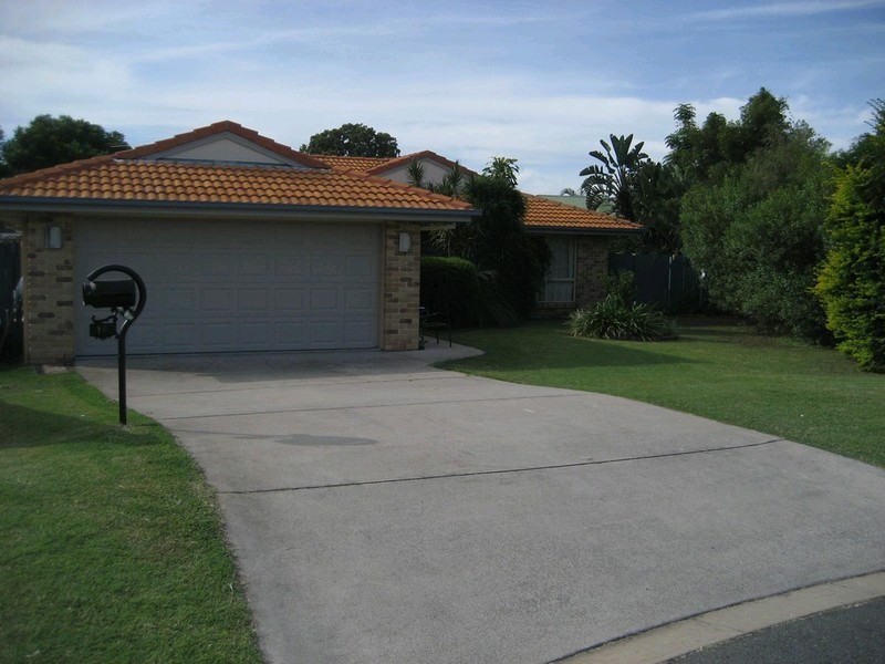 18 Crosby Crescent, Raceview QLD 4305